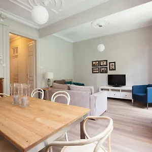 Easysleep Gaudi Terrace Барселона