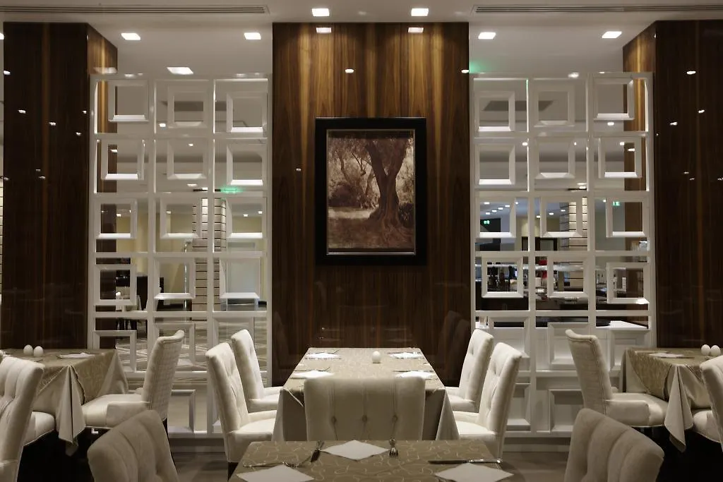 Portes Beach Hotel Nea Poteidaia 4*,