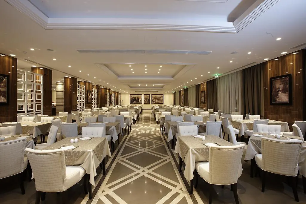 Portes Beach Hotel Nea Poteidaia 4*,